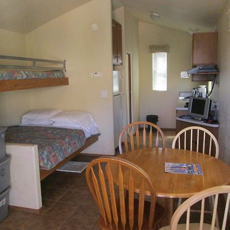 Rancho Oso Rv & Camping Resort Голета Экстерьер фото